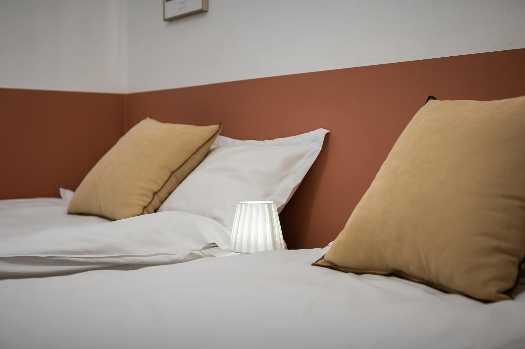 Ssh Myeongdong Dongdo Hostel Seoul Exteriör bild