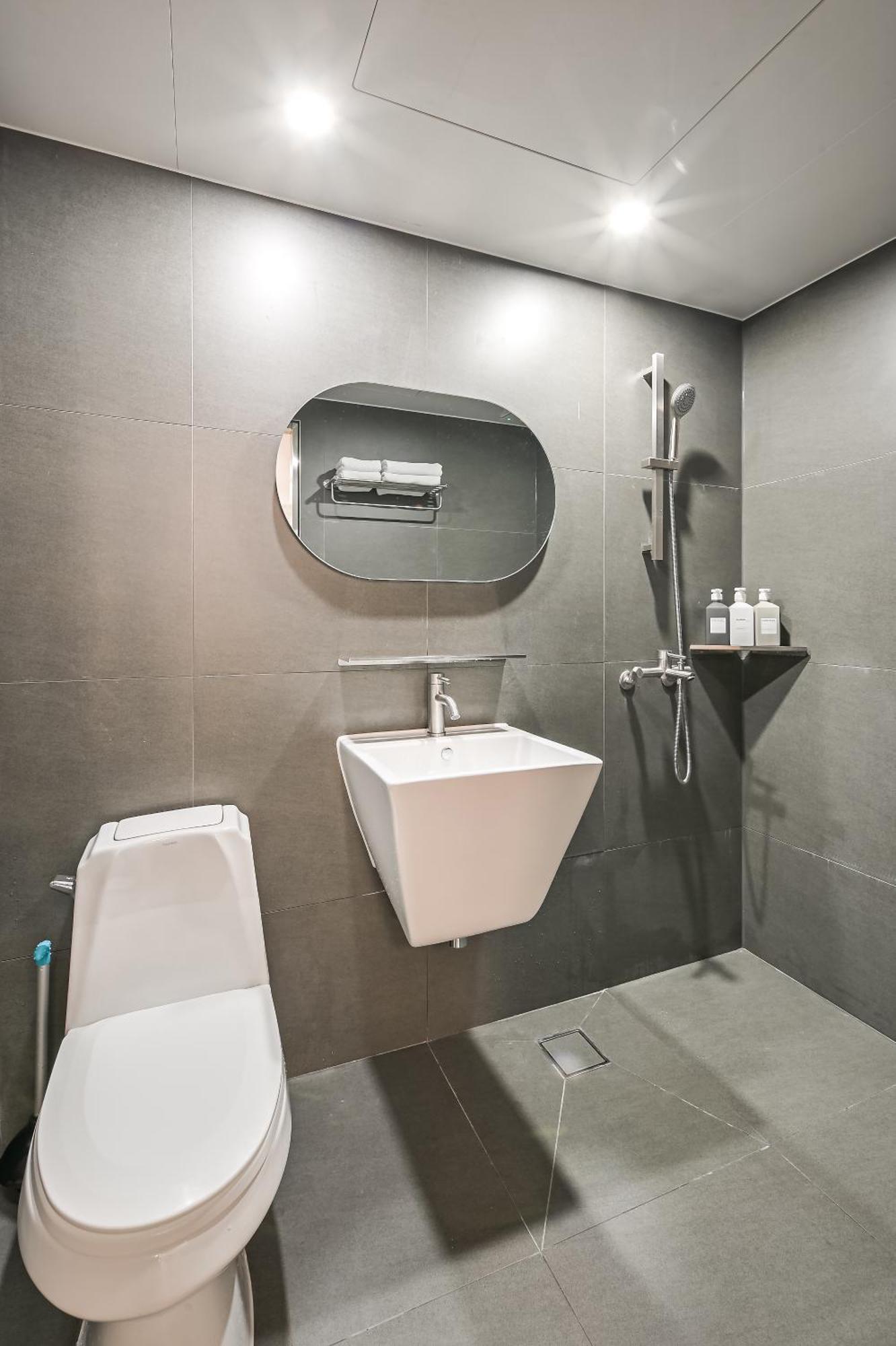 Ssh Myeongdong Dongdo Hostel Seoul Rum bild