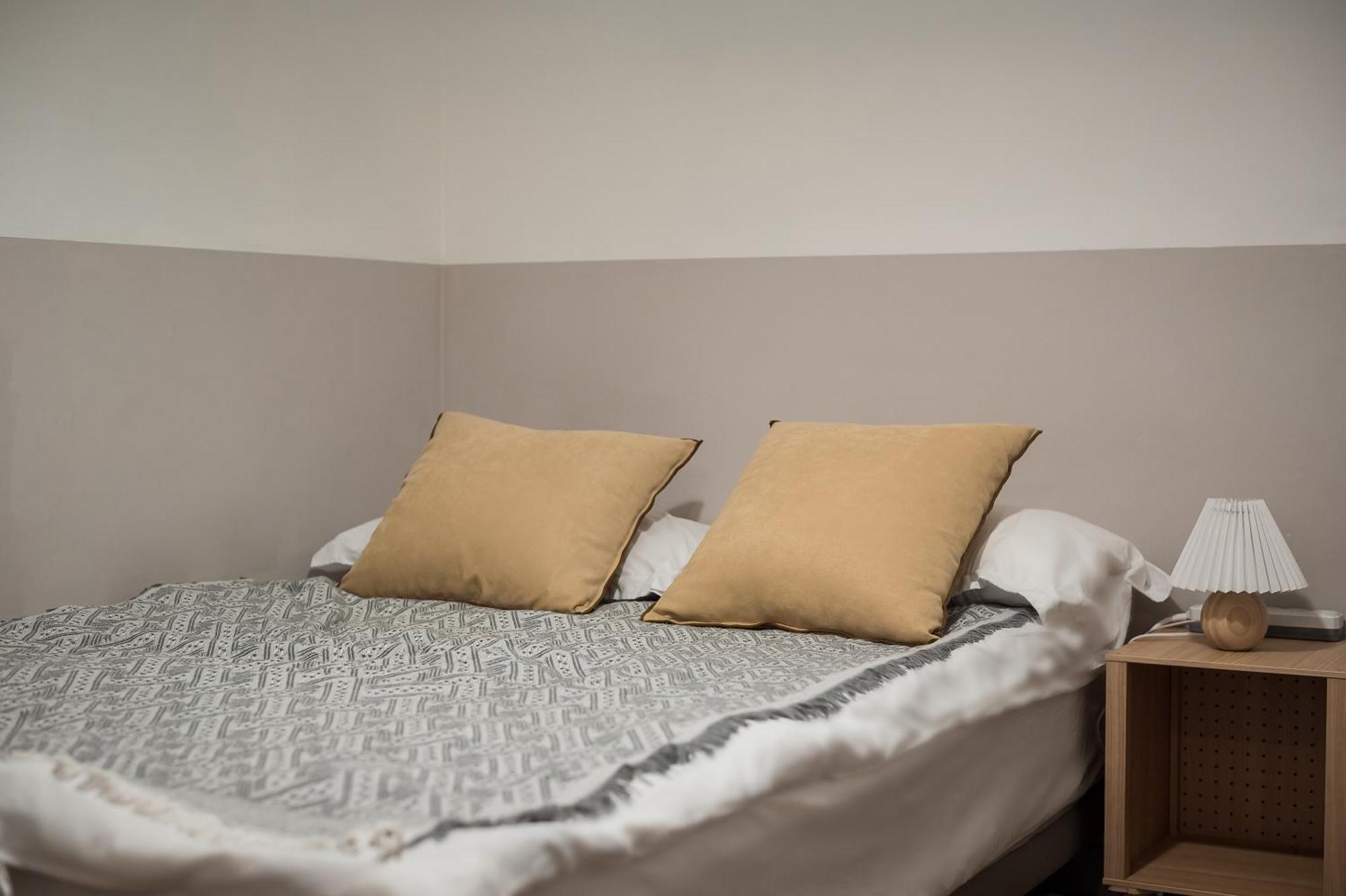 Ssh Myeongdong Dongdo Hostel Seoul Rum bild